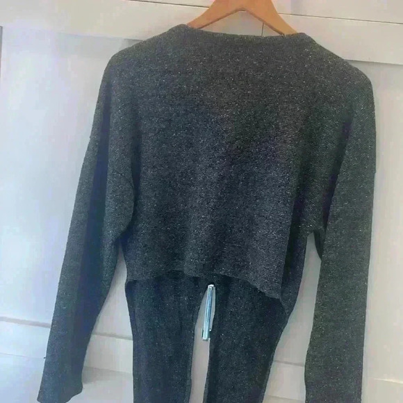 Zara Cropped Sweater - Picture 8 of 11